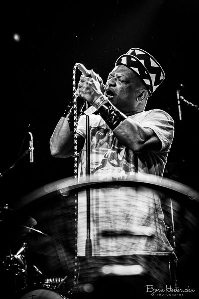 Rudeboy plays Urban Dance Squad live at Het Depot, 04.05.2024